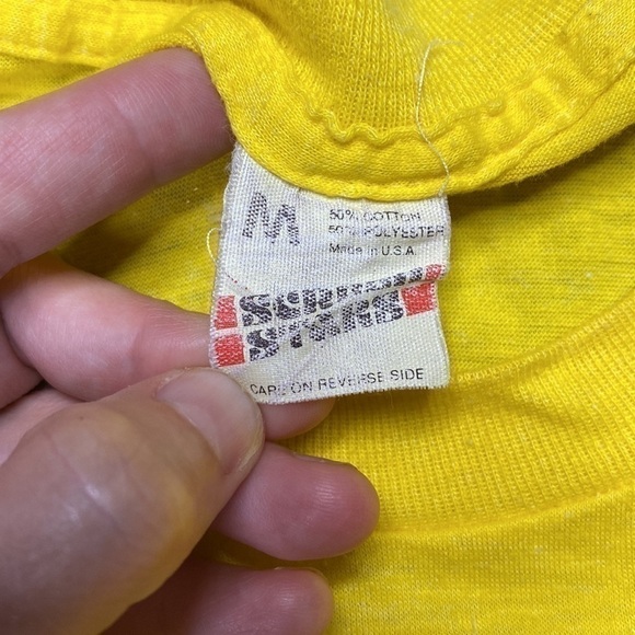 Vintage Screen Stars Bucks For Bikes 1981 Yellow Short Sleeve Tshirt Size Medium - Picture 3 of 6